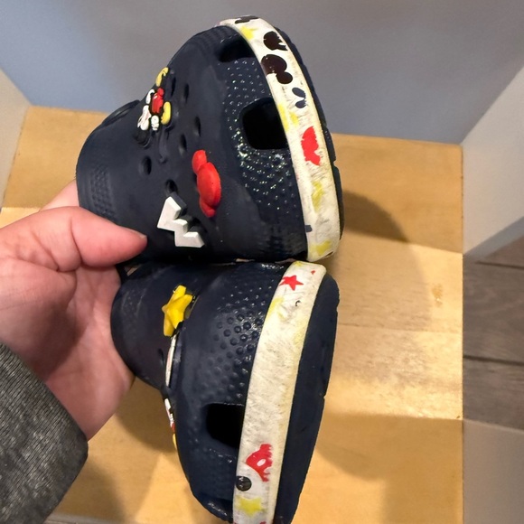 CROCS Mickey Mouse Disney Kids Clogs Size C11 - Picture 6 of 13